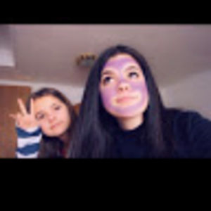 Meet your Posher, Iris